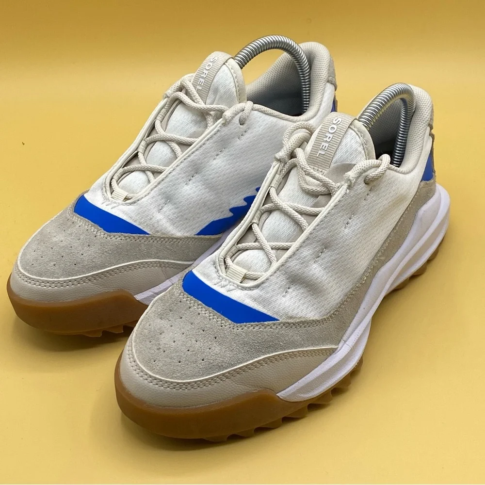 Sorel Tan and Blue Sneakers with Modern Design‎
